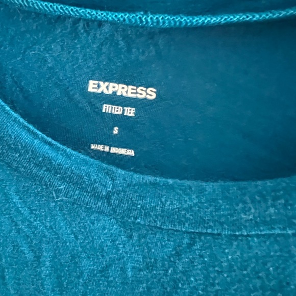 Set of 3 Express fitted tshirt size small. Blue, light pink and light grey - Picture 2 of 9